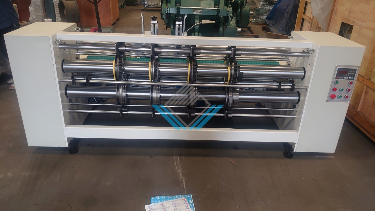 Máy bổ chạp carton hộp ship code