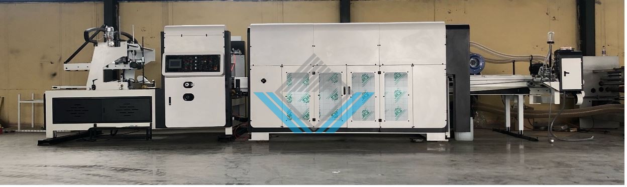Máy dán thùng carton tự động
