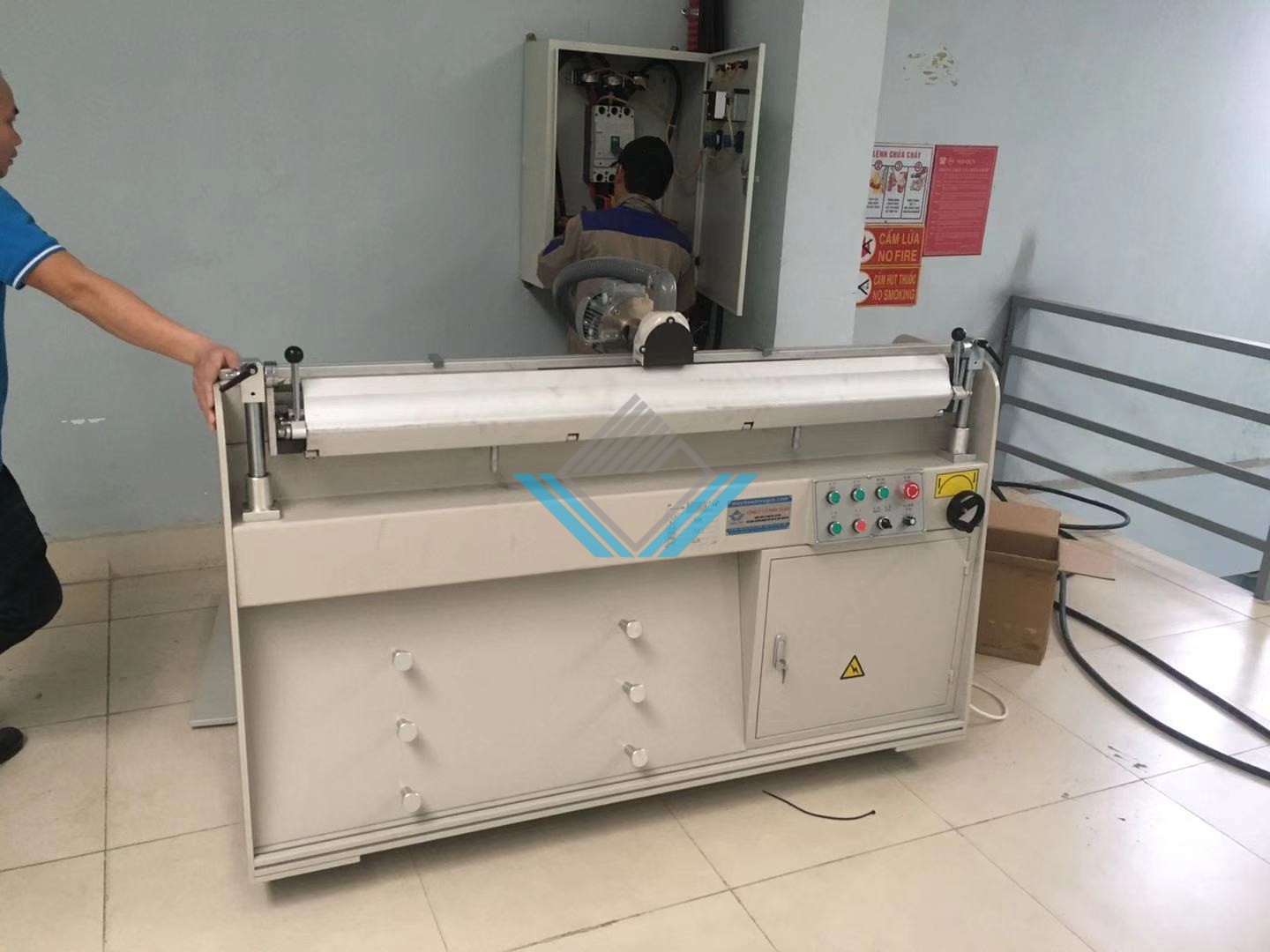 Máy mài dao in lụa tự động jinbao