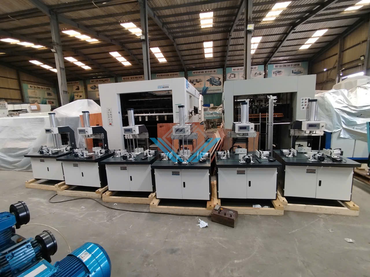 bán 6 máy ép 5 cạnh hộp cứng tại hà nội