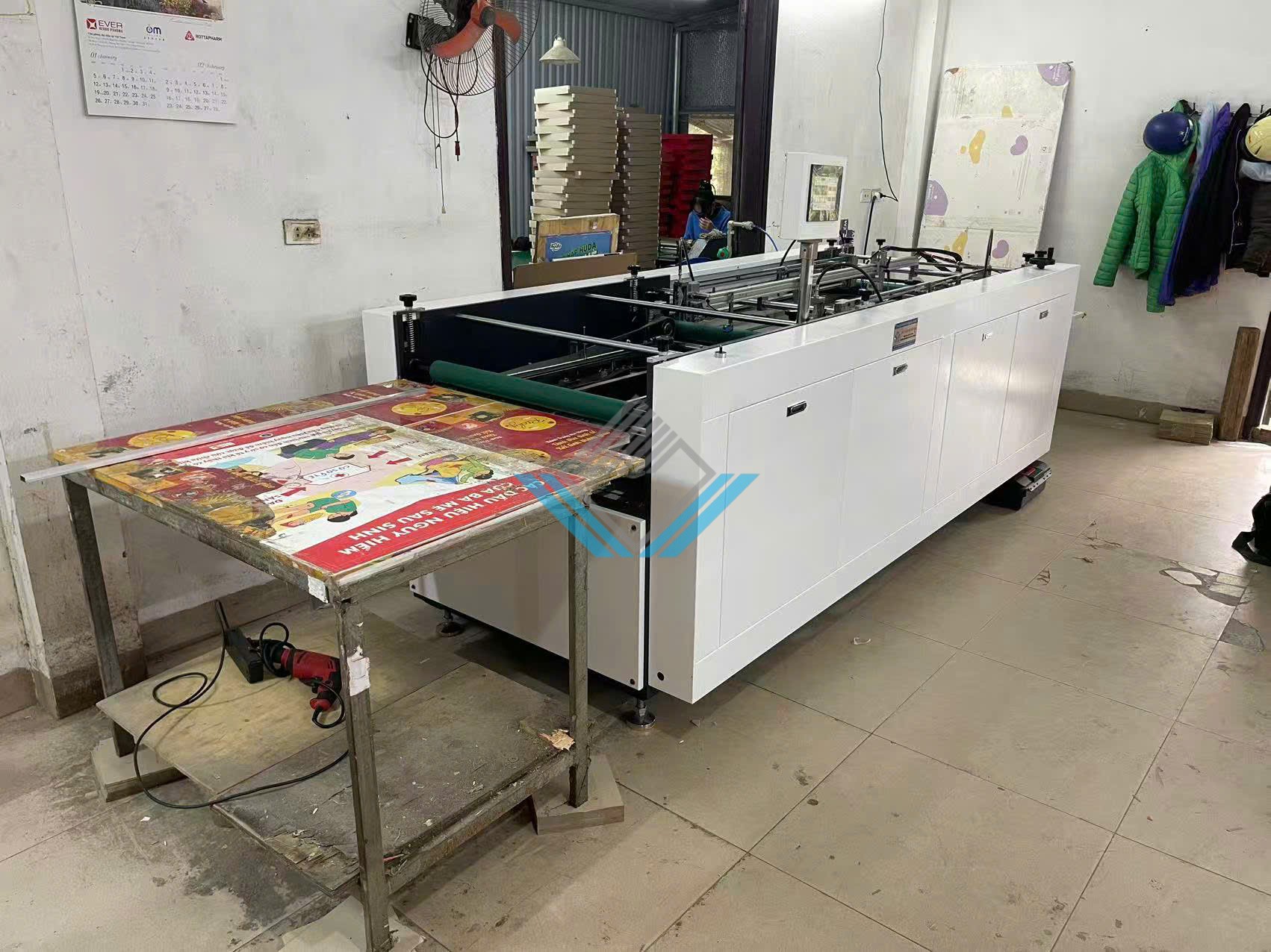 Vũ Gia bán máy vén mép 4 cạnh bìa cứng