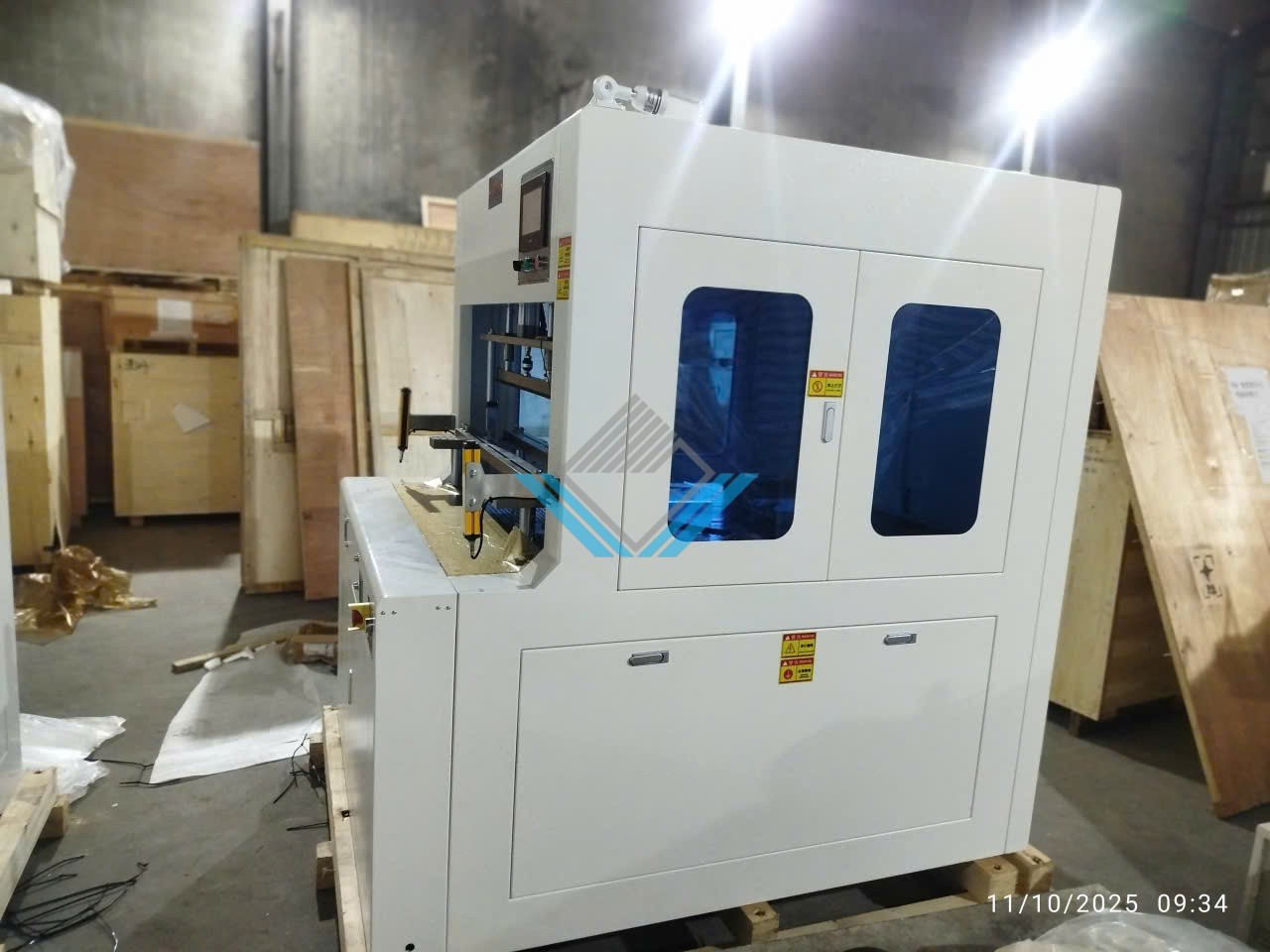Vũ Gia bán máy gỡ phôi bế cho sản phẩm hộp nhỏ