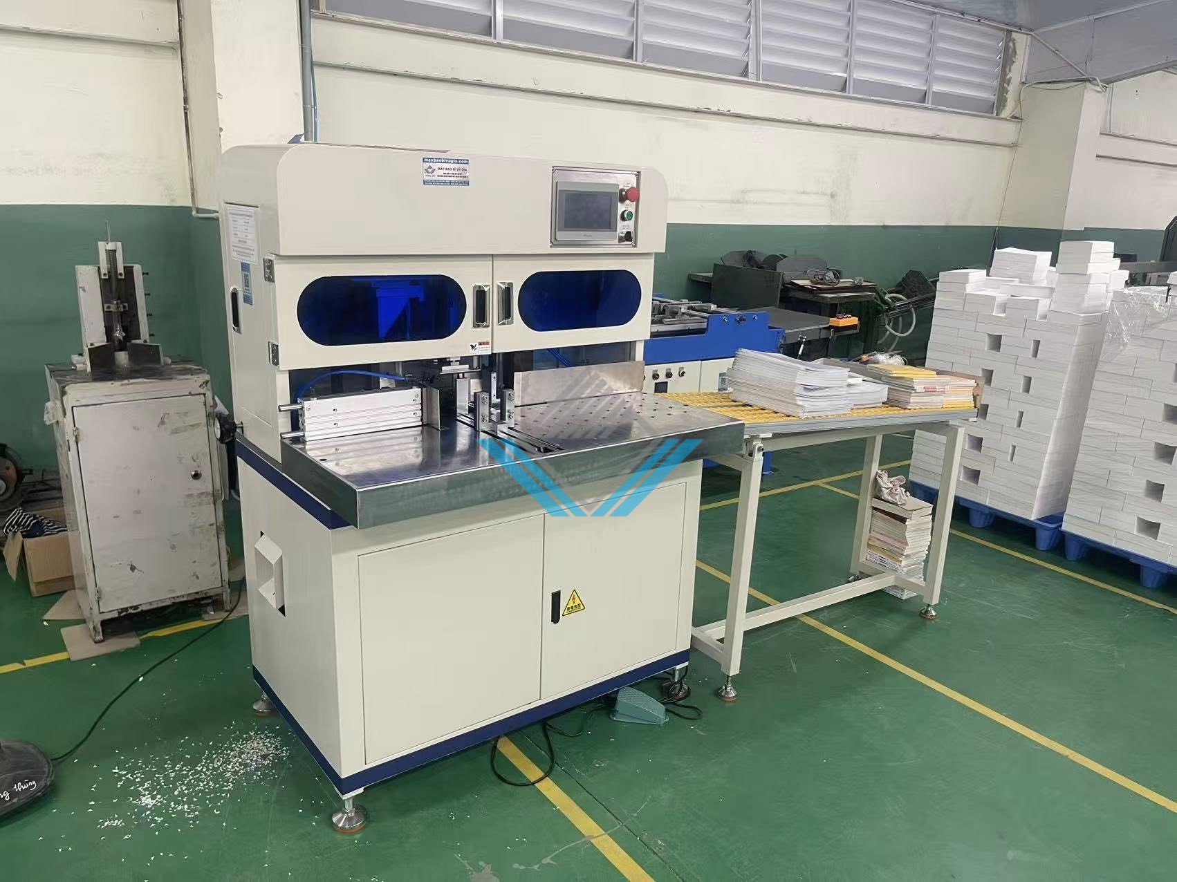 Máy bo góc sách vở 2 đầu